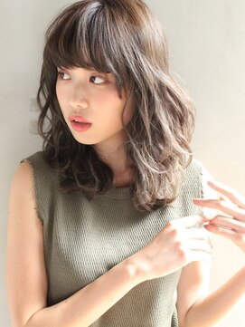 リノア 鵠沼海岸(LINOA) 重めバングくせ毛風パーマアッシュブラウンふわミディ