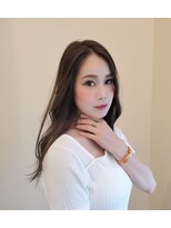 オペラ(Opera)&nbsp;ゆるふわ愛され髪ヌーディーベージュ