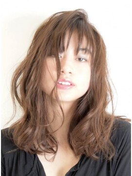 ハリス(Harris) ワンサイドショート/ボブ/ブランジュ/ダブルバンク 表参道/青山