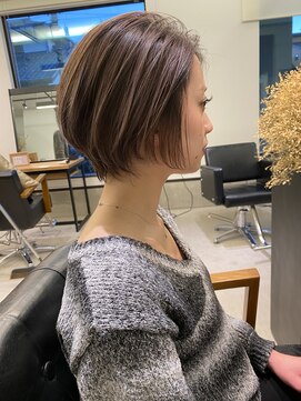 シェルハ(SHELHA) 【石川尚之】クール×エレガントな前下がりショート