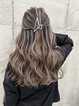 リノート バイ エゴル 名古屋(LINOET by ENGOL) 【LINOET名古屋】中川来紀 グラデーションからのハイライト☆