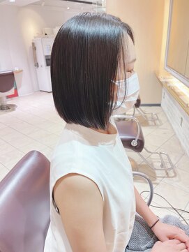 ネオリーブ チッタ 阿佐ヶ谷店(Neolive citta) 前下がりフラットボブ