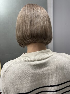 ジエクト カナウ(The Ect canow) ミルクティーベージュ/ぱつっとボブ