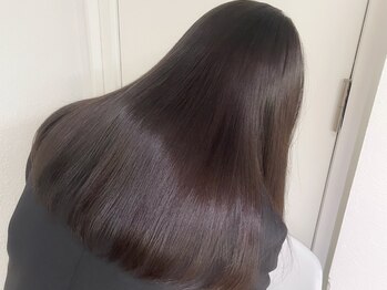 スタッド(STUD)の写真/【髪質改善】STUD美髪矯正！指通り・潤う艶感！あなた史上最高の髪質へ！