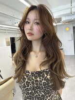 バベル アット フルリール 甲子園口(BABEL at fleurir) ヘルシーな大人ベージュカラーに柔らかいレイヤーカット