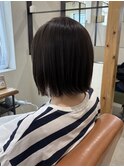 切りっぱなしボブ/オリーブカラー/四街道ニコ