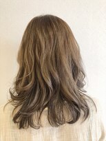 ネオリーブエム(Neolive em;)&nbsp;春におすすめキャメルベージュ☆