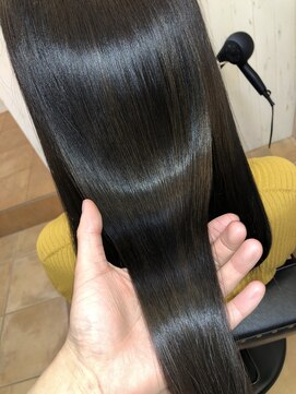 アコンプリッシュ 代官山 恵比寿(accomplish) クリスタルミネコラ