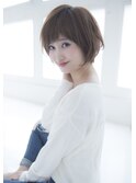 大人ナチュラル小顔ショート