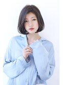 小顔ボブ抜け感アンニュイかき上げ切りっぱなしボブルフグラボブ