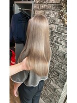 ヘアビューティースタジオ ラルガ(Hair beauty studio Raruga) 全体ブリーチカラー