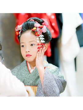 ヘアーアンドフェイス あかしや美容室(HAIR&FACE) 七五三(七歳)