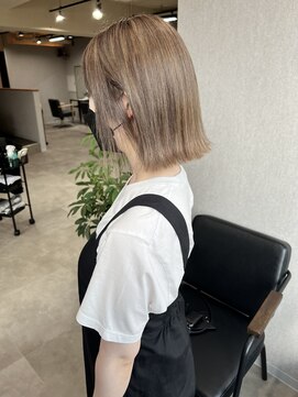 ノイ(NEU) 【NEU×石田】ハイトーンミルクティベージュカラー♪