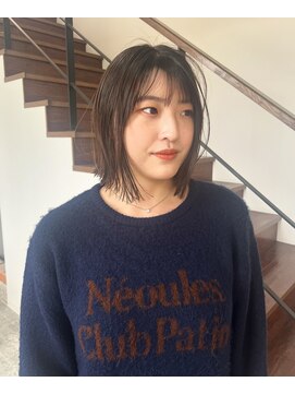 ビーヒアナウ 野々市市役所前店(BE HERE NOW N゜04) ばっさりボブカット