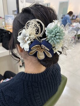 シュウ 西尾店(Shu) シニヨン