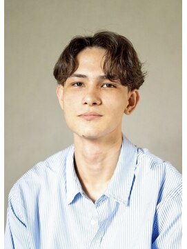 ハングアウト(Hangout) センターパート/メンズカット/ニュアンスパーマ