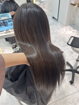 ロンドルピナス 小倉(Lond Lupinus) 縮毛矯正・ストレート/くびれヘア/ハイライトカラー/北九州/小倉