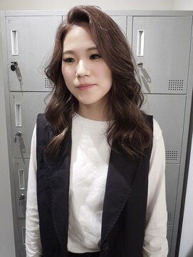 ロロネー 天満(Lolonois) 【Lolonois天満】カラーで髪質改善（釣本竜哉）