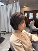 コロレ(COLORE)&nbsp;ショートボブとオリーブブラウン