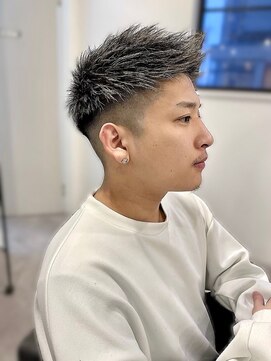 ヨシザワインク プレミアム 築地店(YOSHIZAWA Inc. PREMIUM) 短髪ツーブロックアップバングソフモヒ