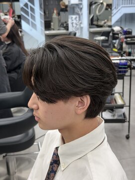 オーバル バイ アピッシュ(OVARL by apish) パーマ落としストレートパーマメンズヘアメンズサロン