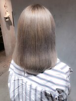 ジーナ(XENA)&nbsp;シルバーホワイトミルクティー