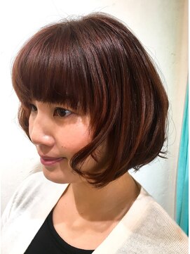 オーランド(O LAND) コロンとシルエットがオトナかわいいツヤ感ボブ♪♪