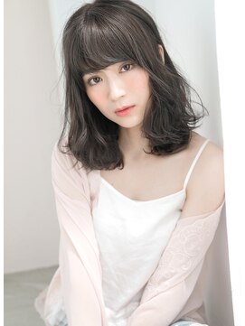 リリーオブザベイス(Lily of the Vase) フェミニン☆ミディ