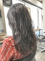 アクトゥス(AEQUITAS)&nbsp;ブリーチレスWカラーモノトーンアッシュ【池袋/20代/30代/40代】