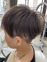 ヴィジュ(Vijow)&nbsp;ツーブロック女子