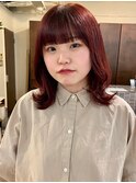 △ブリーチなしチェリーレッドぱっつん前髪レイヤーカット