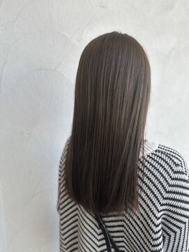 ヴィクール(vi COEUR) アッシュベージュカラー