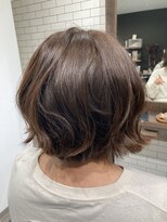 ウォルト(WALT)&nbsp;ダークグレージュ　ボブ