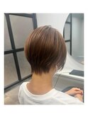 くびれショートカット