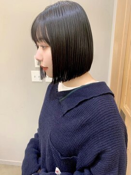 ヨーク(yoke) ぱつっとミニボブ