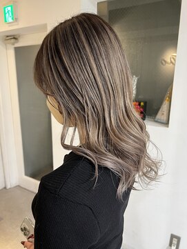 タオ 河原町(Tao) バレイヤージュ