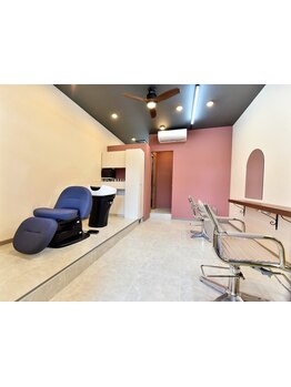 自分だけの贅沢な時間を。完全個室のプライベートサロンで、心と髪にご褒美を♪―