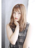夏美髪質改善アプリコットオレンジハイライトカラーくびれヘア04