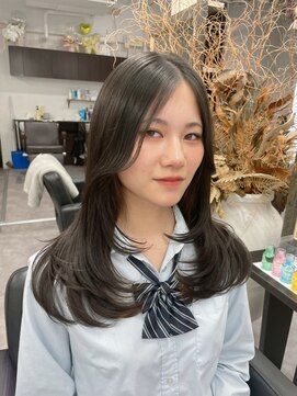 リラ(LILAC) レイヤーカット/ワンカール/ロングヘア/髪質改善/20代/30代