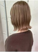 ベージュ×切りっぱなし