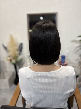 アンフィニ 延岡(Anfini) 艶髪ストレート×ボブ