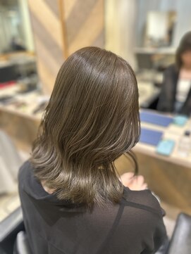 フリーラ 京都河原町三条店(freera) 髪質改善カラー！外ハネスタイル