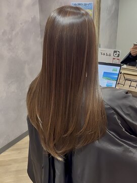 ラビマーニ 箕面店(Labimani) 【Labimani】レイヤーカット×白髪ぼかしハイライト