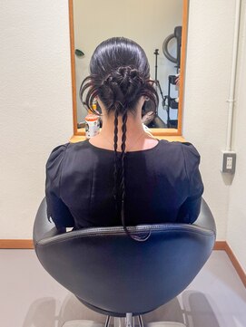 クリック(Click) 着物ヘア/大人ガーリー/ダークアッシュ/似合わせカット/小倉