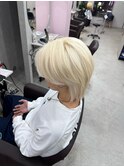 ブリーチ2回 ホワイトブロンド