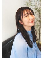 ユラ(yura.) シフォンカール×サーモンピンクロング