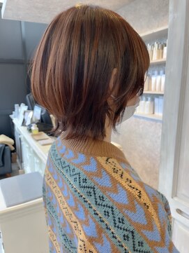 キャアリー(Caary) 福山人気20代30代オレンジブラウン立体ローライトショートウルフ