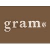 グラム(gram)のお店ロゴ