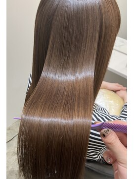 イレス 札幌駅前(IRESU) ドレスヘア/ナチュラルアッシュ/プレミアムトリートメント