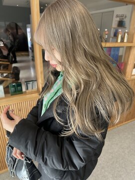 ヘアーメイクブランニュー セントラル 西大寺店(hair make Brand new central) 透明感◎外国人風ブロンドカラー